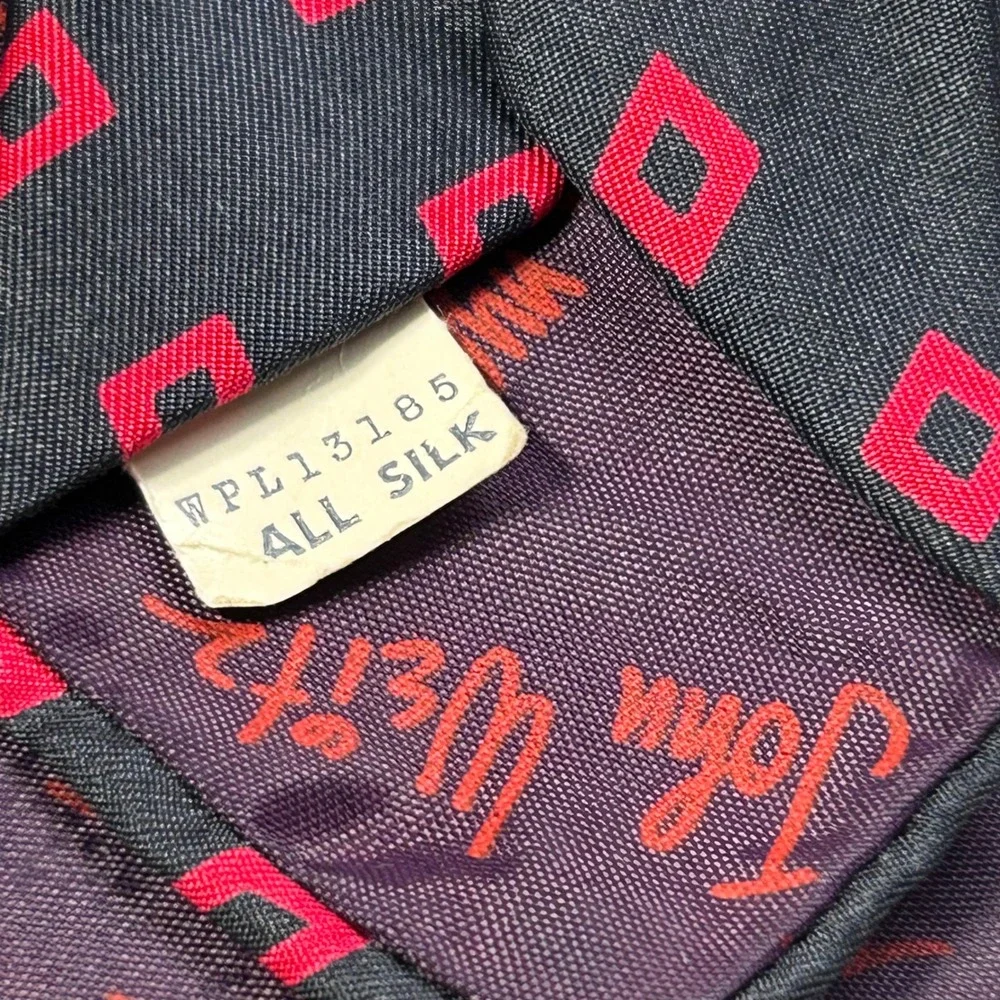Vintage John Weitz Silk Tie Navy Red Geometric‎ Square Retro Wide 4.5